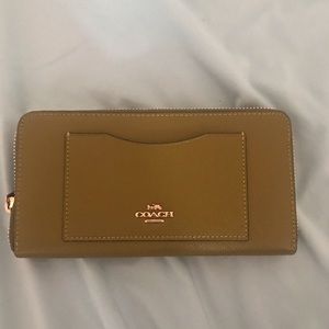 Coach Continental Wallet
